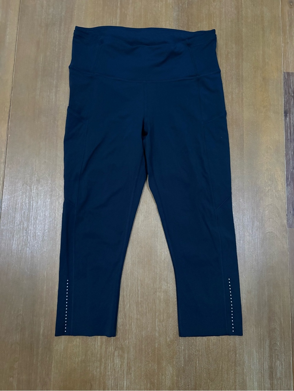 lululemon athletica Navy Capri Leggings with Side Pockets and Calf Dot Accents